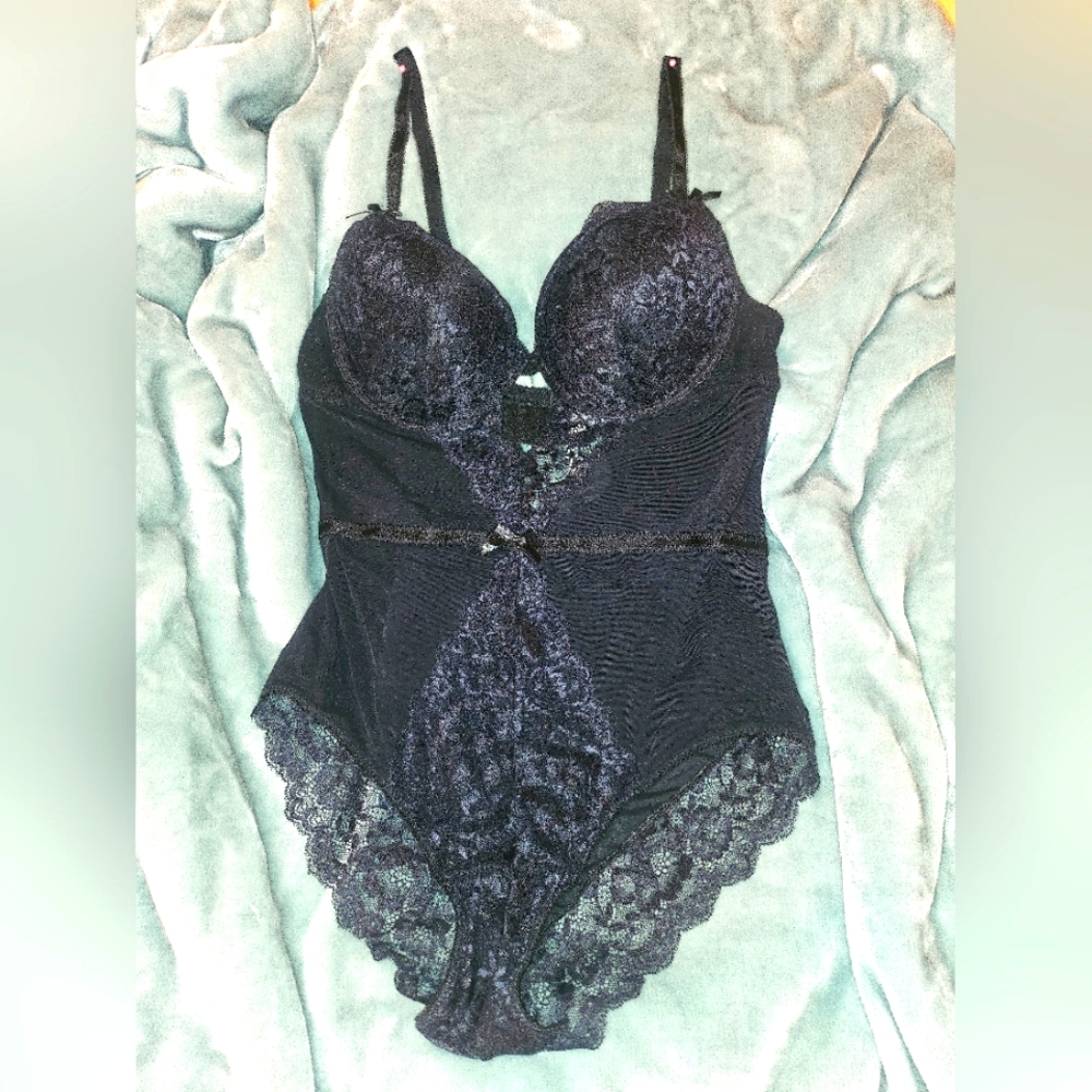 Classic Black Lace Teddy ( New No Tag)